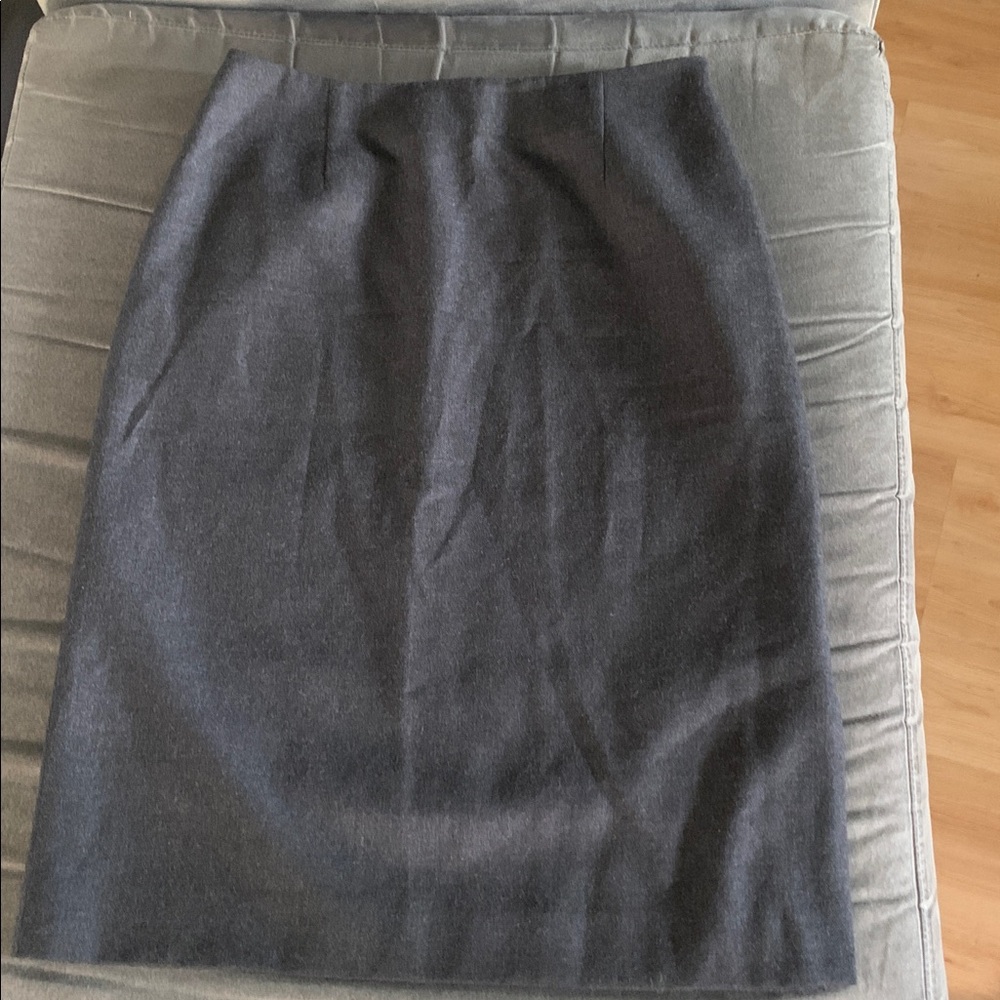 Pendleton Elegant Charcoal Gray Pencil Skirt